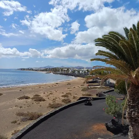 Esmeralda Villa Tías